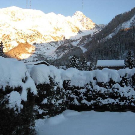 Chalets Pyrene Mont-Blanc シャモニー エクステリア 写真